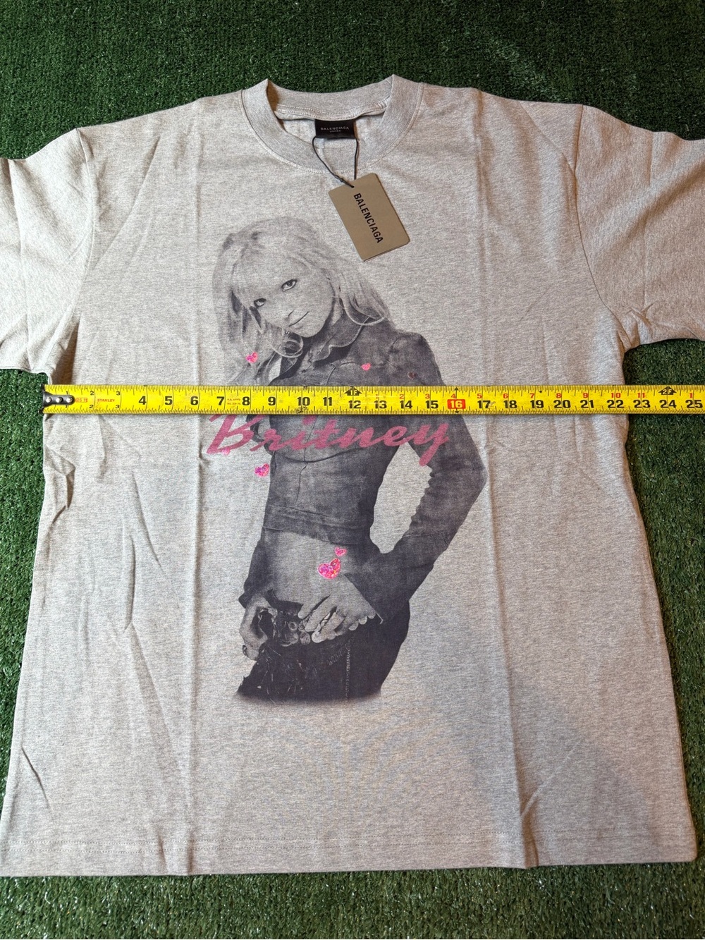 Grey 'Britney' Graphic Tee - Picture 10 of 11